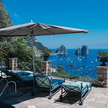 Faraglioni Capri